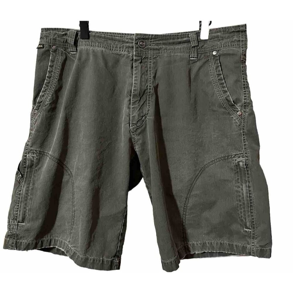 Kuhl Men's Size 34 Vintage Patina Dye Muted Green Zip Cargo Shorts 34" x 10"